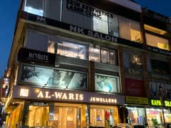3 Lac Brand Rented SHOP Investor Price Blue Area