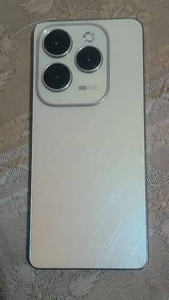 Infinix Hot 40 Pro