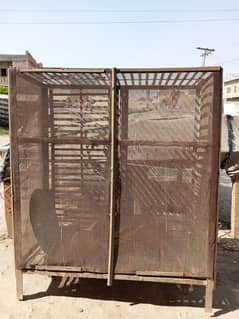 Hens Cage