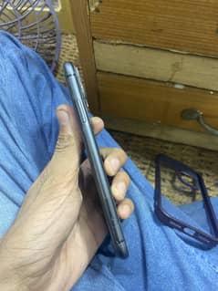 I phone 11 64gb