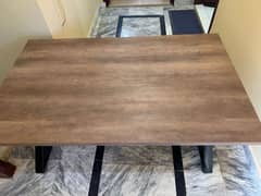 Laptop/office table