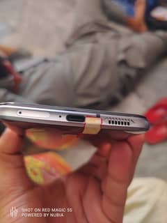 10by10 full lash cndition fingrprint not warking Baki phone All ok hai
