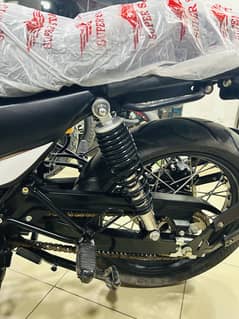 150 superstar falcon