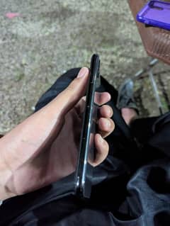 Iphone xs max factory unlock