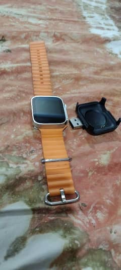 agar ap ko ye watch chiye to mujhe msg Karin
