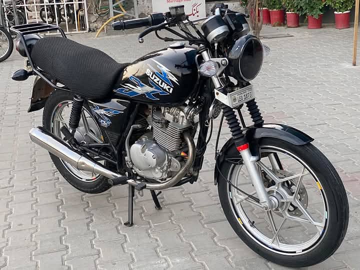 Suzuki gs 150 se for sale 0
