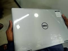 core (I) 5,6 generation(8) gb ram ( 256). SSD and touch screen