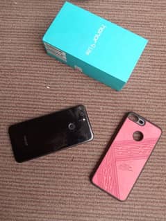 Honor P9 Lite.