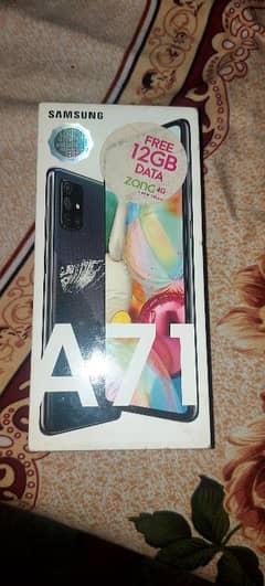 SAMSUNG A71 8/128