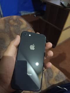 Apple iPhone 8