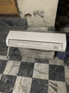 gree ac 1.5 ton