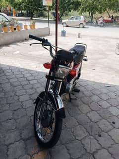 Cg125 h bike bikul 10/10 condition ma h exchange possible gs150