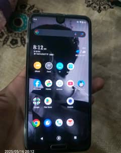 AAQUOS R2