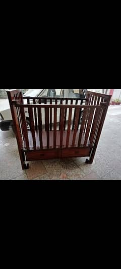 baby cot