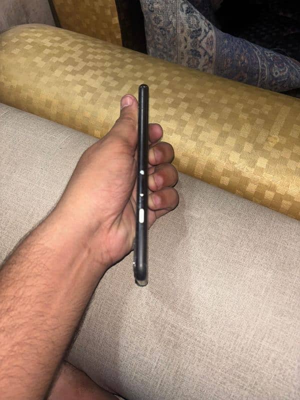 selling my pixel 4xl exchange possible with android 2