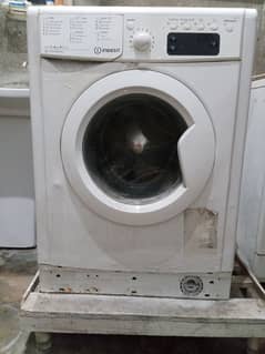 Indesit