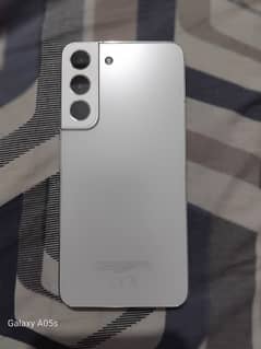 Samsung S22 8/128 with Box