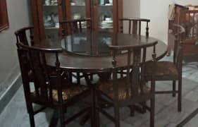 Dining table with 6 chair