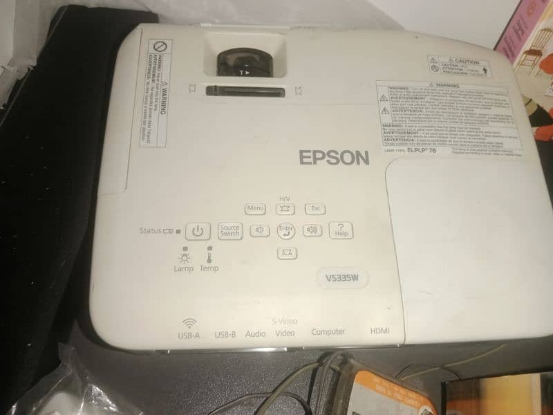 Epson Projector with screen and sound system 0