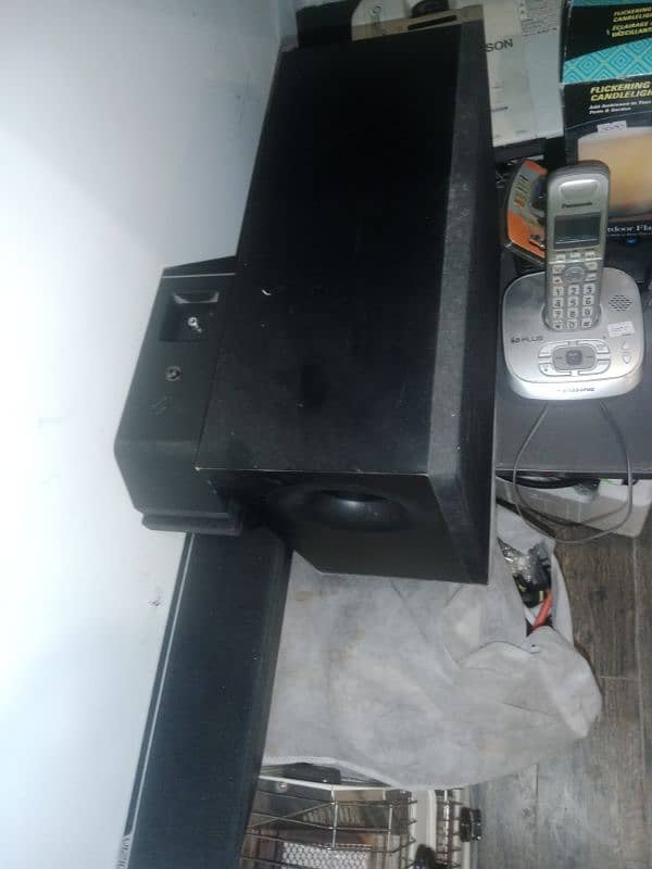 Epson Projector with screen and sound system 1
