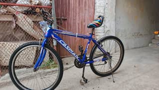 Cycle available in very good condition with gears