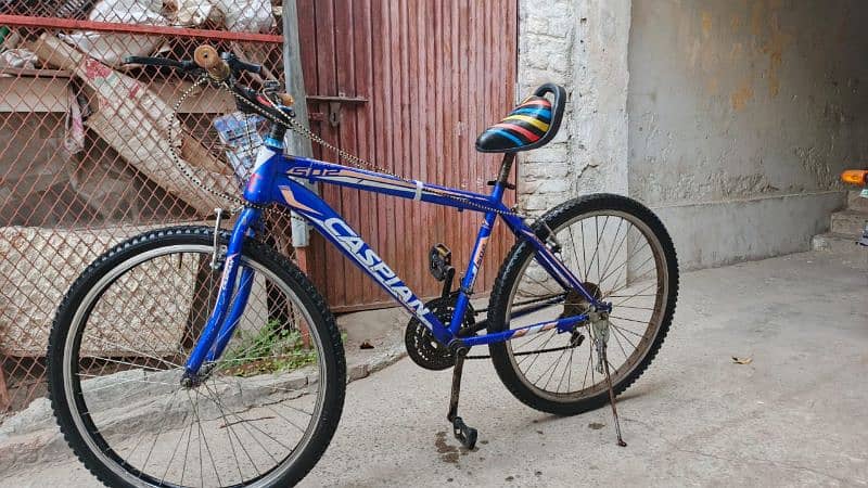 Cycle available in very good condition with gears 0