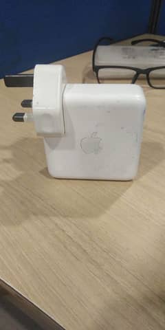 macbook 67w type c charger
