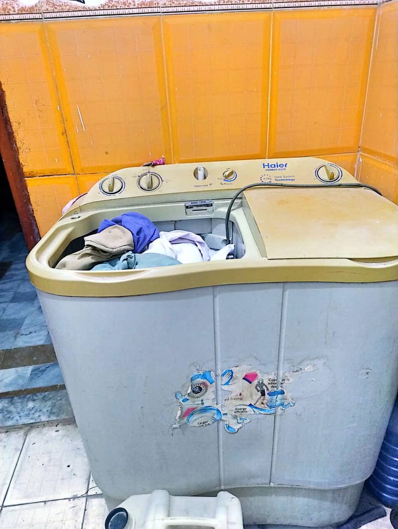 Semi Automatic Haier Washing Machine (8Kg Load)(Washer+Dryer) 2