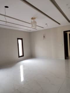 House For Sale 600 Square Yard West Open In Gulshan Block 6