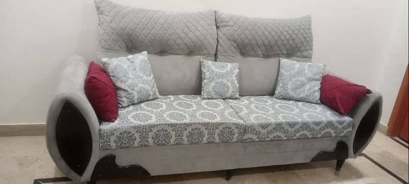 Sofa set with center table 4