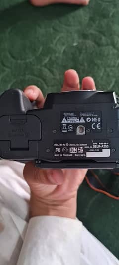 DSLR camera