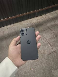 iPhone 12 10/10 95 helth