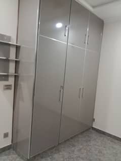 10 MARLA UPPER PORTION FOR RENT WITH GAS