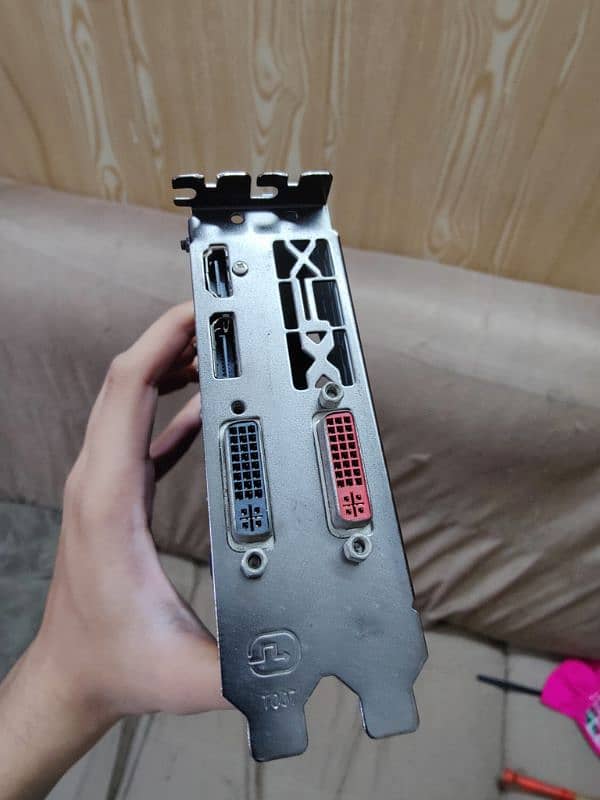 Amd R7 260x 2gb gddr5 graphic card XFX dual fan edition 2