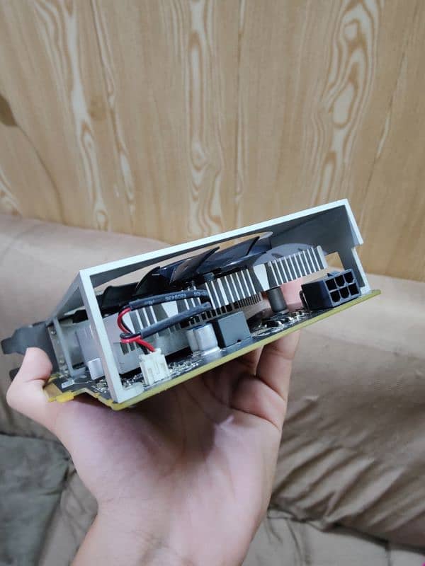 Amd R7 260x 2gb gddr5 graphic card XFX dual fan edition 4