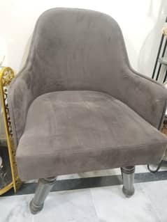 four chairs set