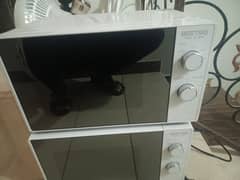 microwave oven
