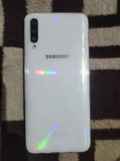 Samsung A50