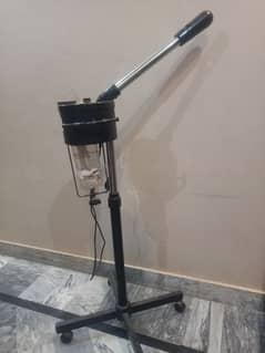 Salon-Grade Facial Steamer (Vapozone) – Excellent Condition