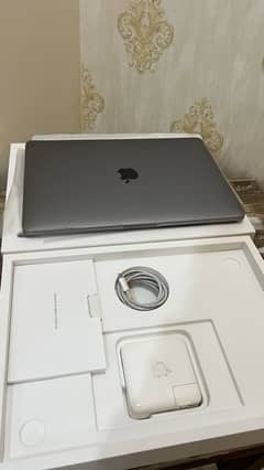 Macbook
