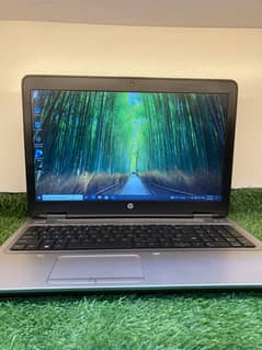 Hp laptop 10/10 condition