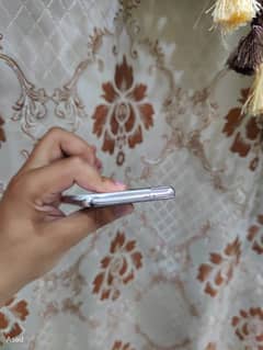 Samsung s 21 8.128