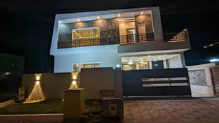 11 Marla beautiful house