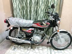 Honda CG 125 Model 2024 registered 2025 only 2300 km driven