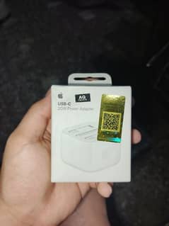 Apple Iphone 101% Dubai imported Mercantile 20W 3 Pin Charger C to C
