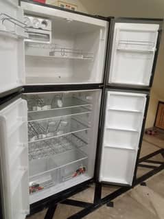 dawlance ,4 door refrigerator
