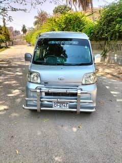 Daihatsu Hijet 2013