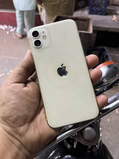 i phone 11  128 for sale only whatsapp sms