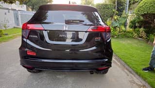Honda Vezel 2016