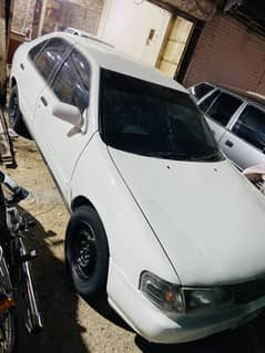 Nissan sunny 1998 model